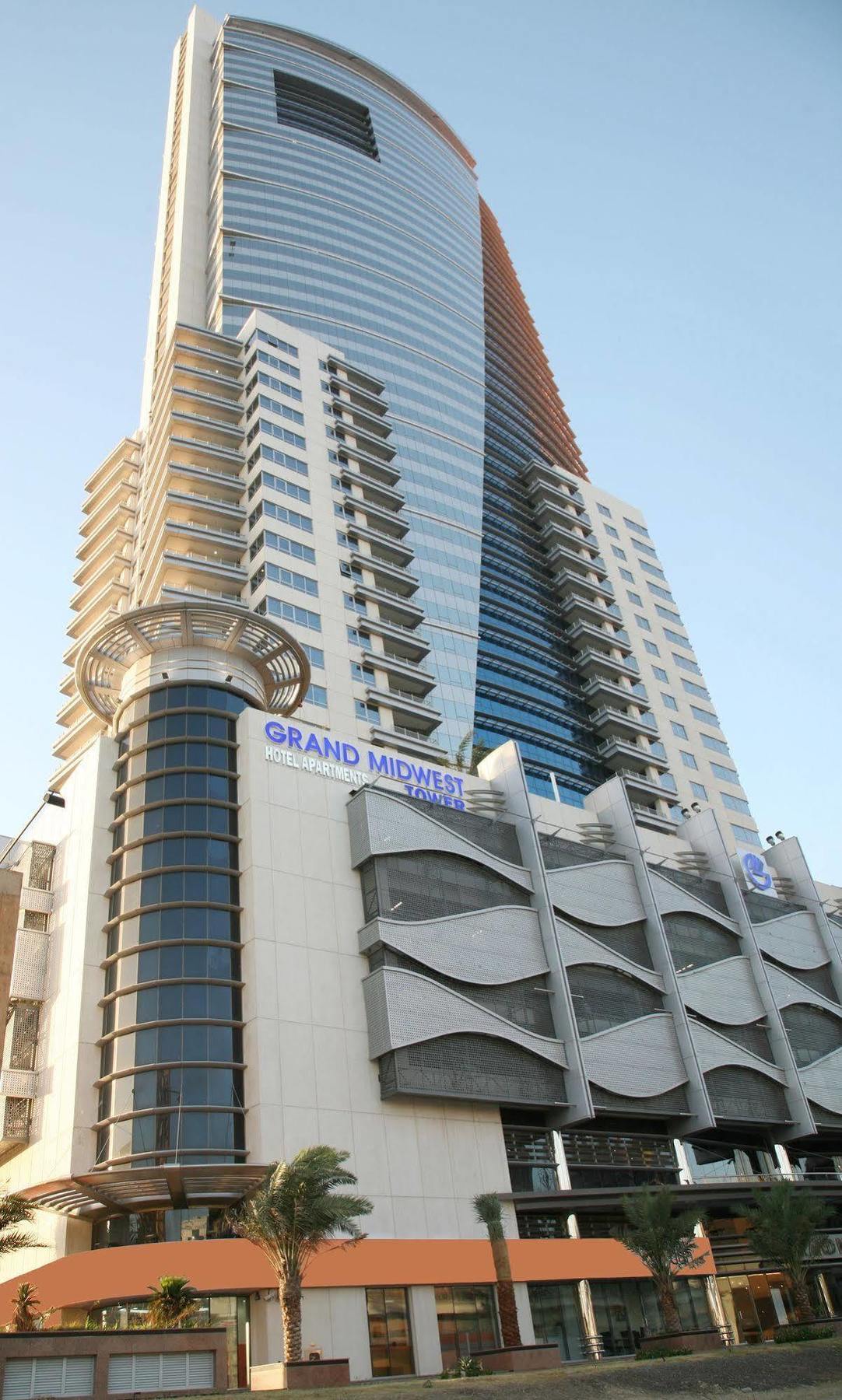 Staybridge Internet By Ihg 4* دبي